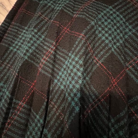 Vintage wool blend Plaid Pleated Skirt iApproximate size Small - Picture 5 of 5
